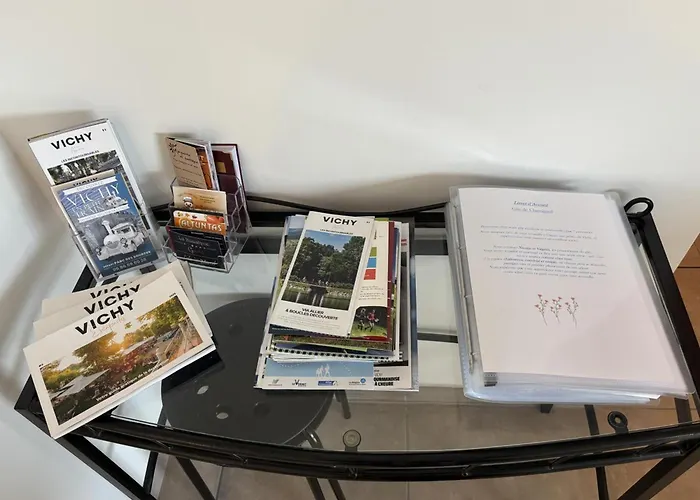 Avec Animaux, Parking - 6 Pers. - Fr-1-489-622